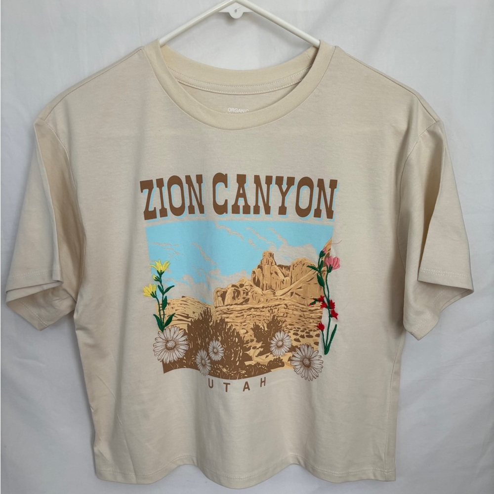 Graphic Women's T-Shirt - Cream